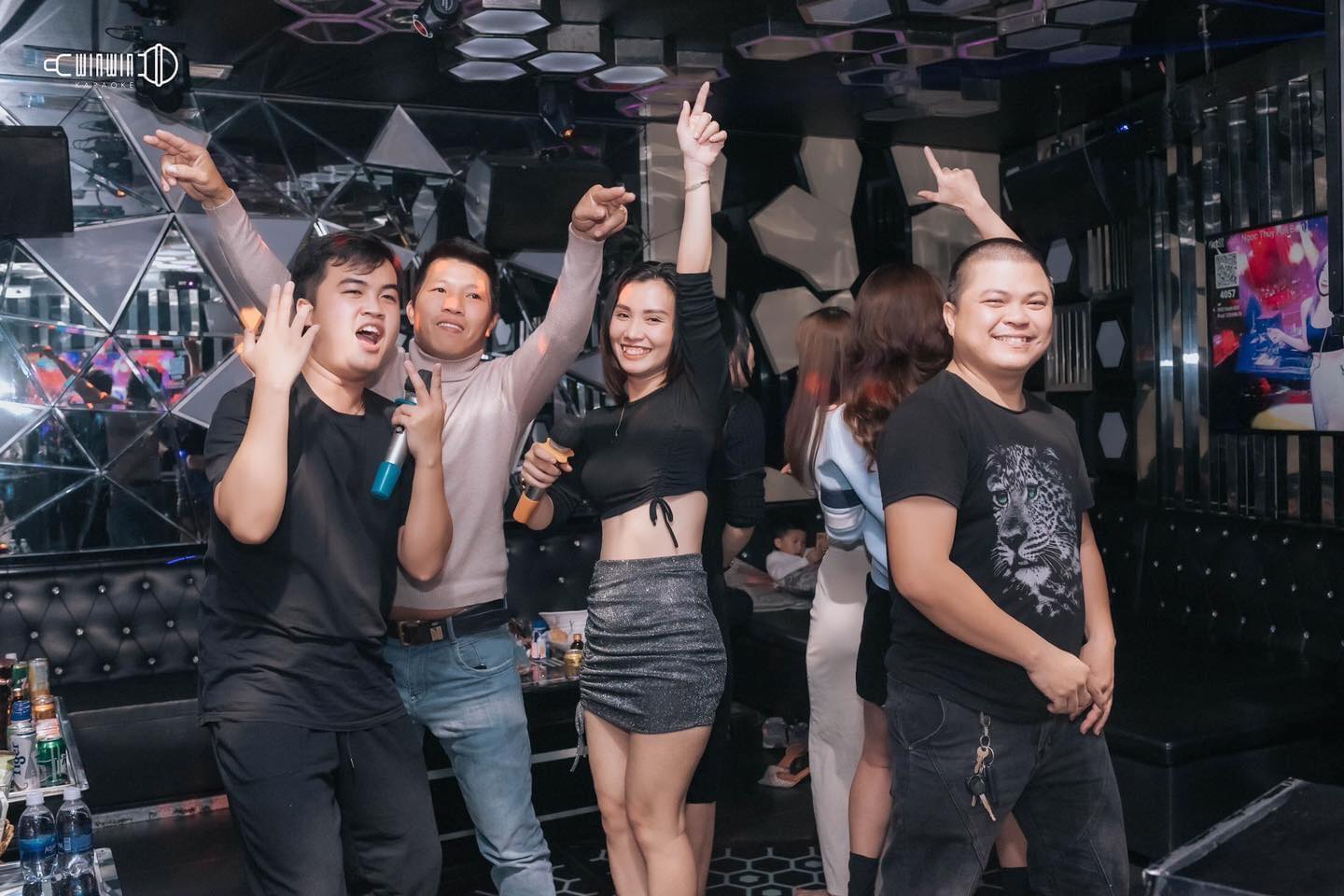 Thả mình vào âm nhạc sống động tại Karaoke Buôn Ma Thuột