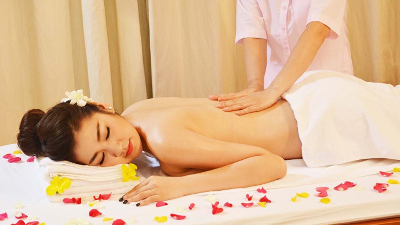 Khám Phá Các Gói Dịch Vụ Độc Quyền Tại Massage Ba Đình